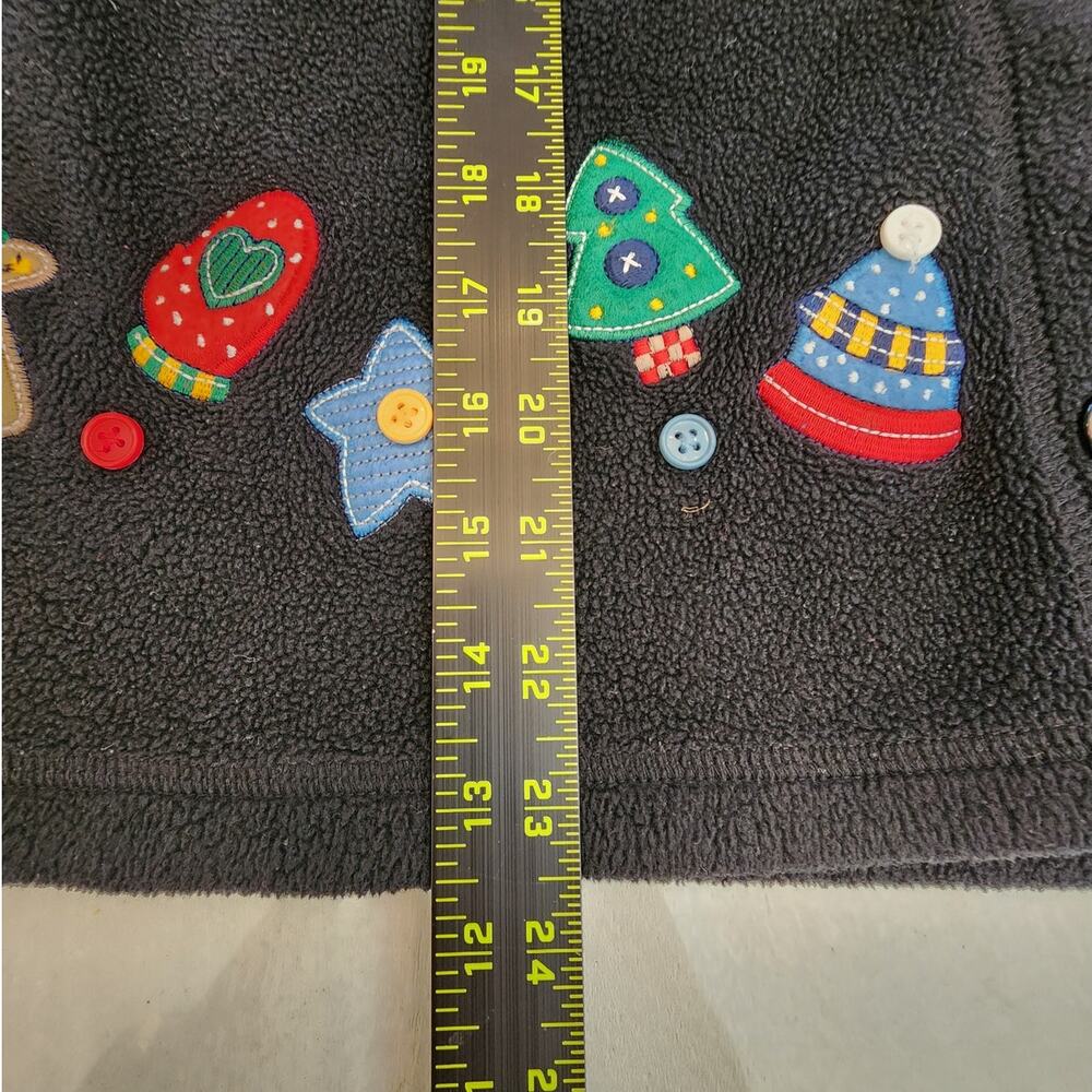 C & B Sport Women's Christmas Holiday Fleece Buttons SZ Large - Picture 9 of 9
